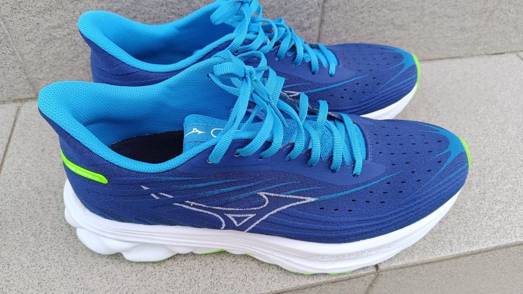 Mizuno wave skyrise 6