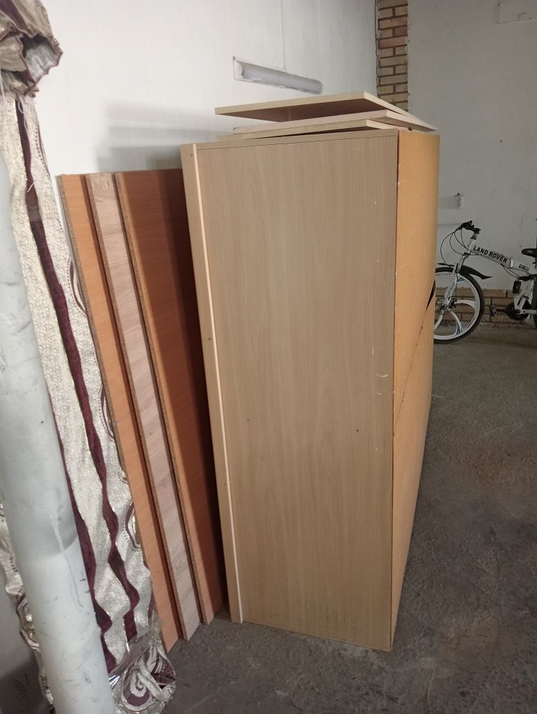 Шкаф для одеждыы