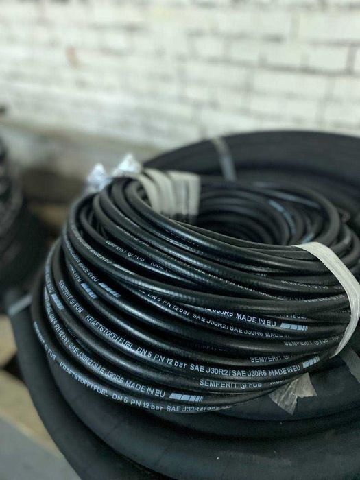 Топливный шланг с внутренним диаметром 5 мм