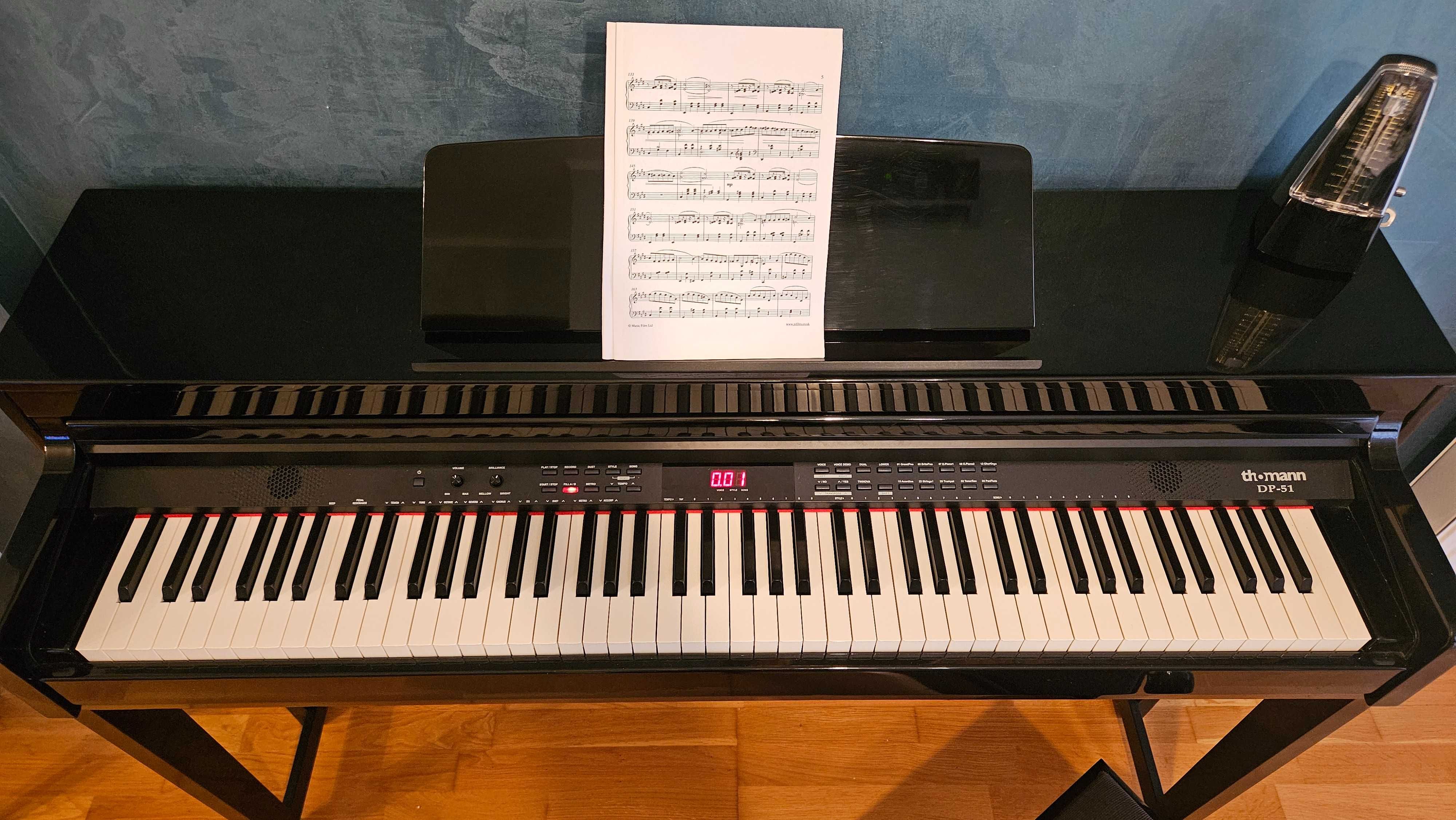 Pian Thomann DP-51 BP
