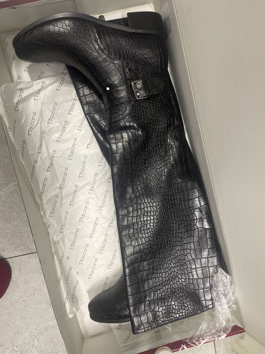 Продам осений сапоги размер 38