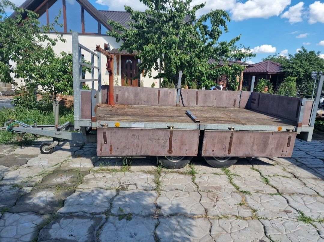 Vand/inchiriez remorci, platforma 2000kg