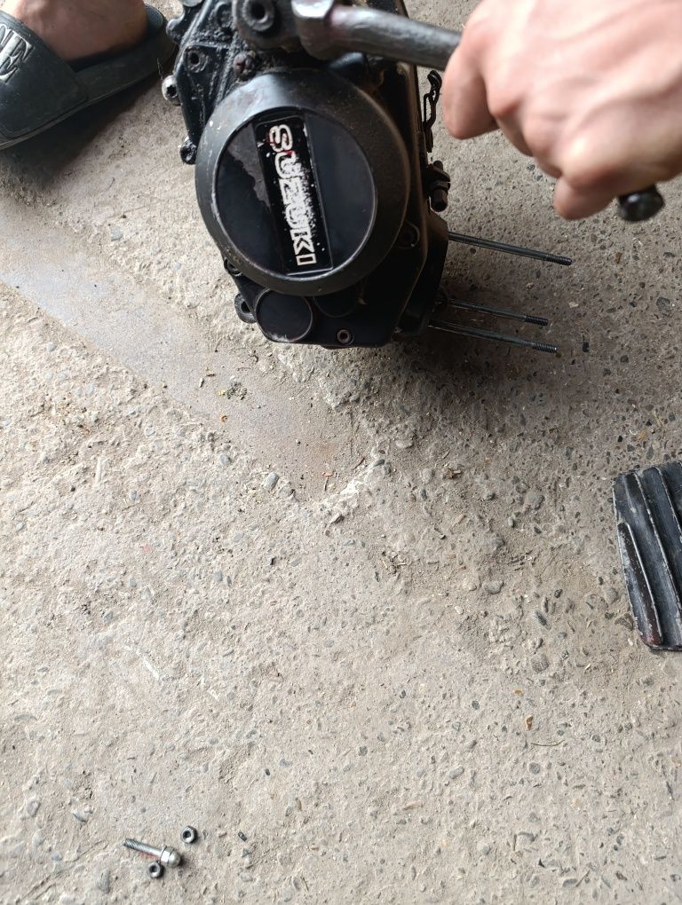 Motor cross Suzuki 50cc ( set original)