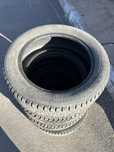 Шины зимние 225 55 R18 Nokian