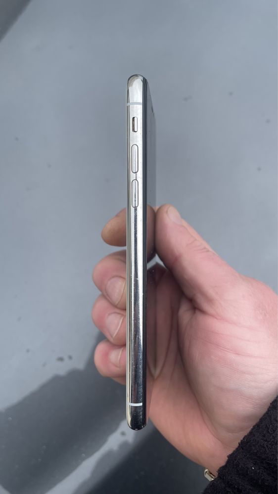 Iphone XS 64 gb white