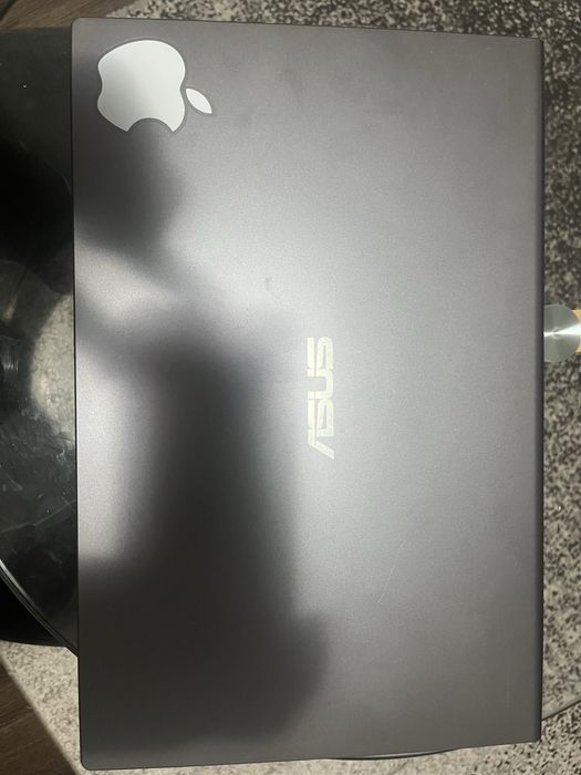 Laptop Asus VivoBook