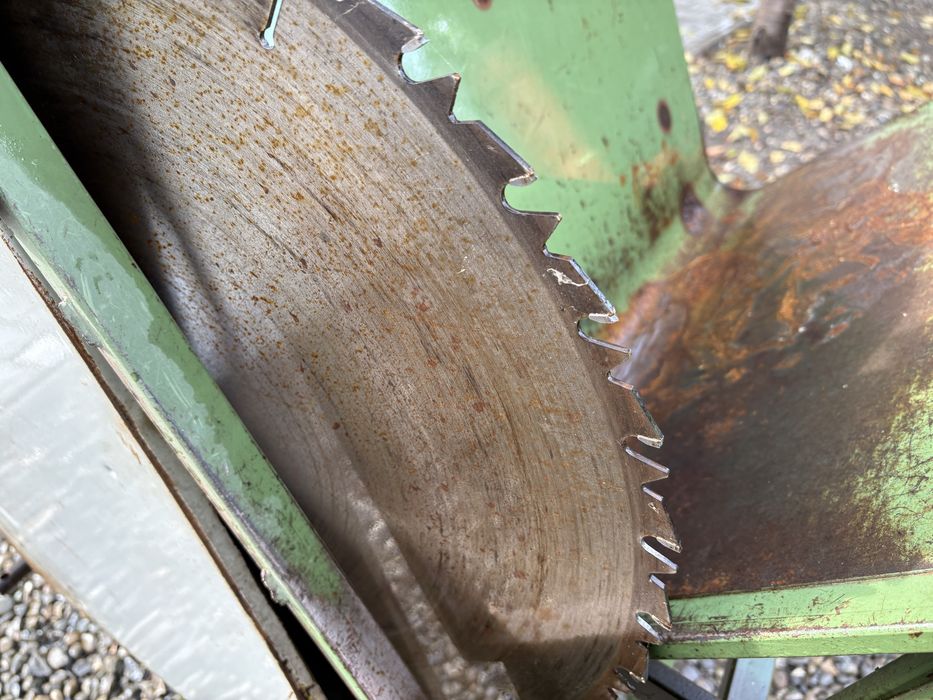 Circular dupa tractor