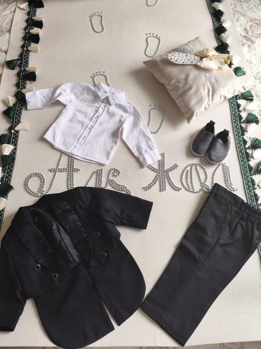 Костюм классический с фраком на тусау кесер 1годик