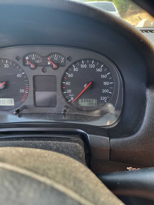 Volkswagen Bora 1,9 TDI  Cod Motor ALH