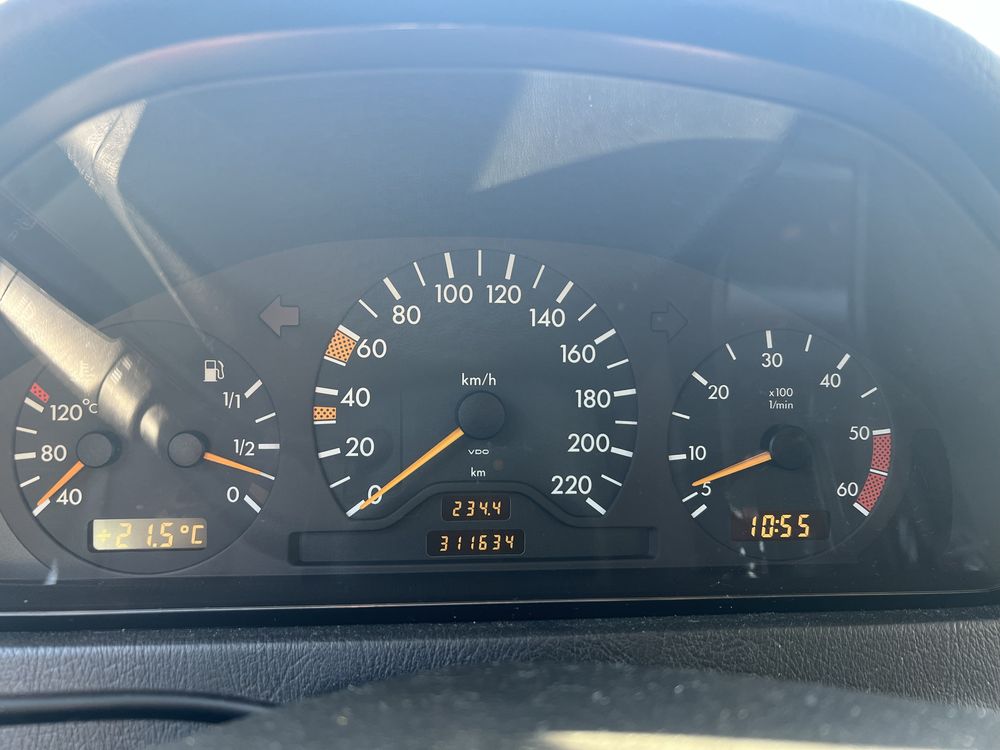 Mercedes benz C250