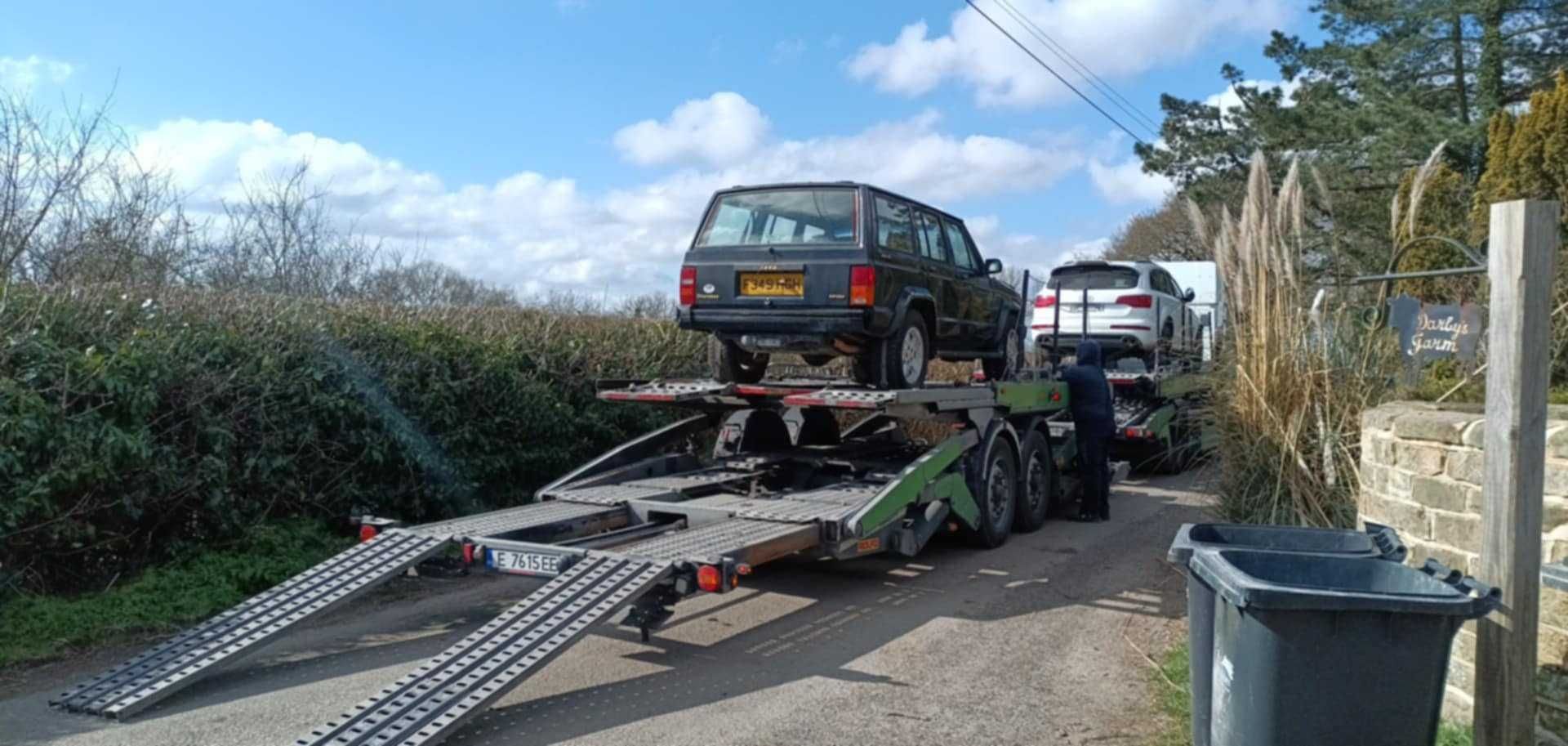 Jeep cherokee 4000 ляв волан