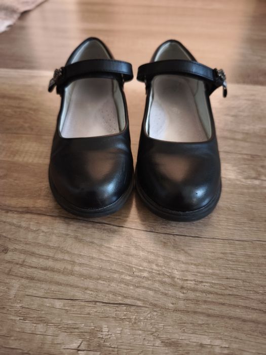 Детски обувки 32 номер