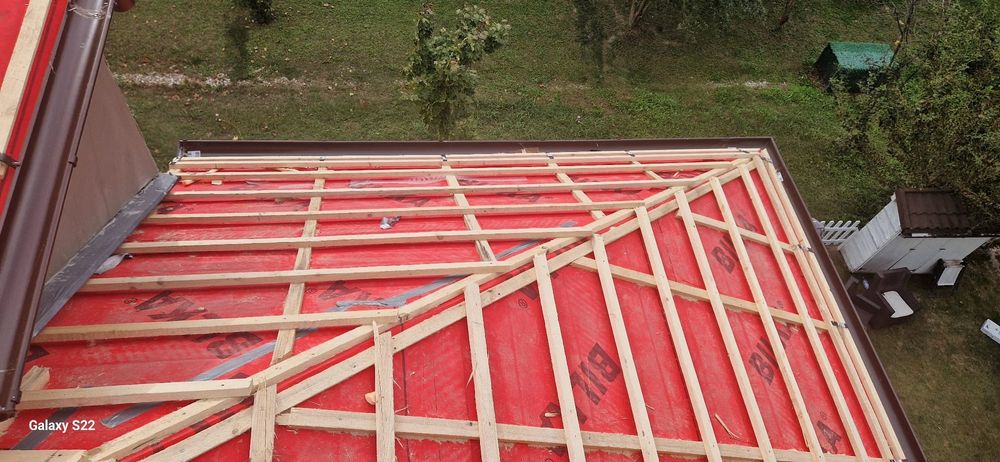 Reparatii montaj acoperișuri dulgherie țiglă metalică și ceramică