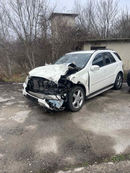 Мерцедес мл420cdi  на части