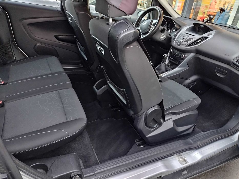 Vând Ford B Max unic proprietar