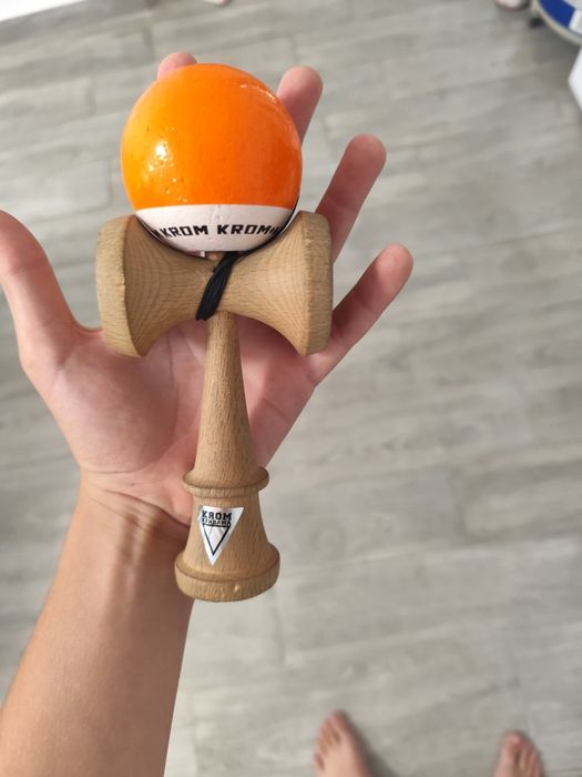 Kendama krom pop