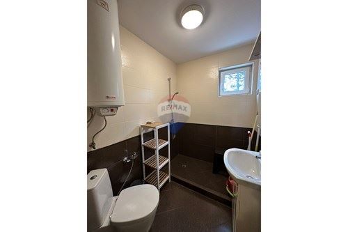 Продава се Тристаен апартамент в Варна, Цветен квартал - 78 кв.м за 2142 €/кв.м - Снимка #7