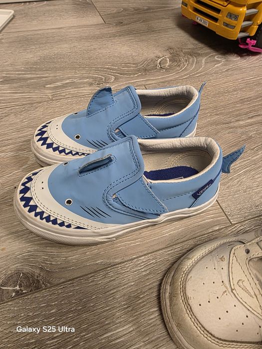 Pantofi sneakers aproape noi pachet vans nike 28