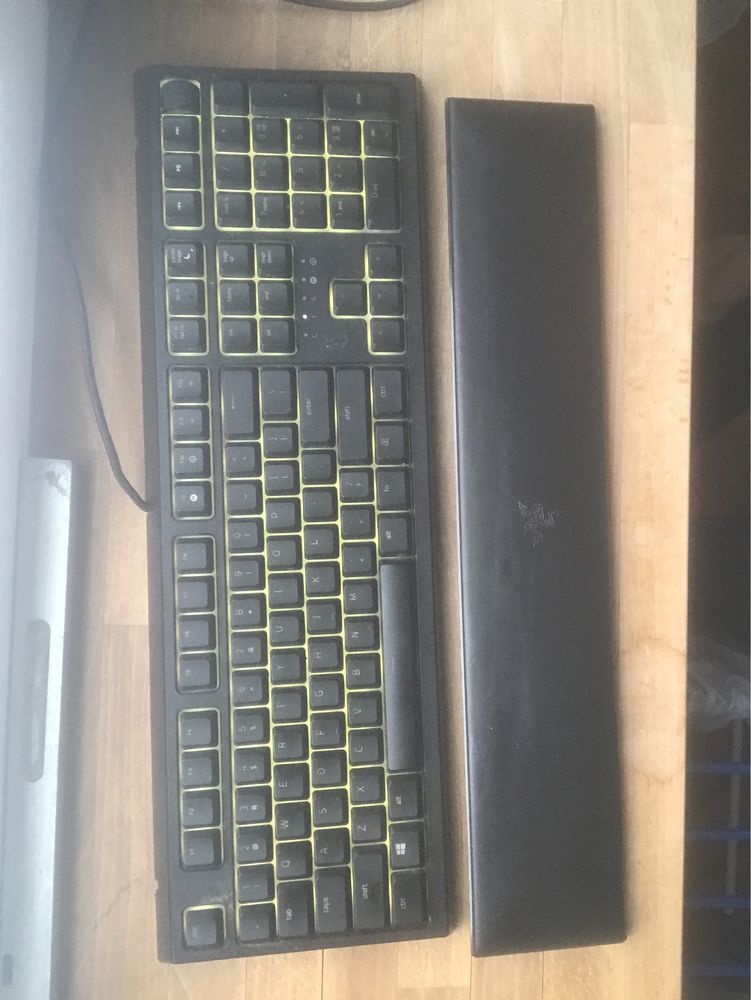 Razer ornata v2 клавиатура