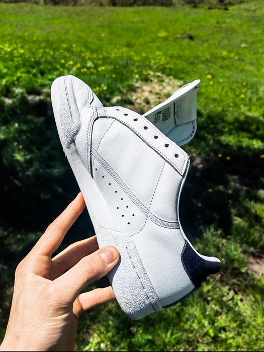 Vând Adidas continental 80