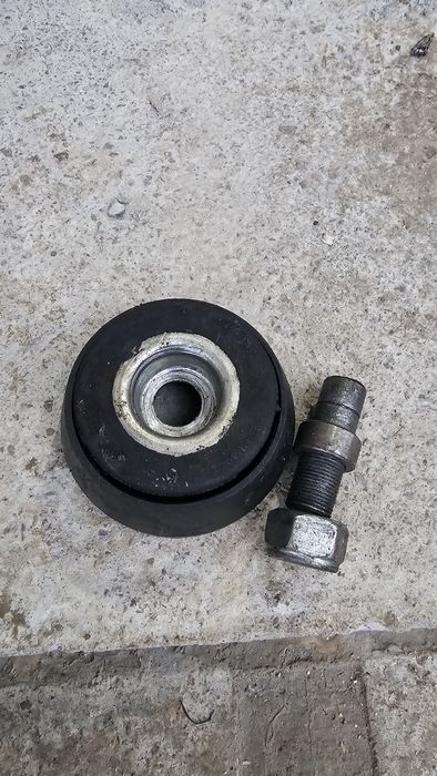 Inălțatoare Dacia Duster