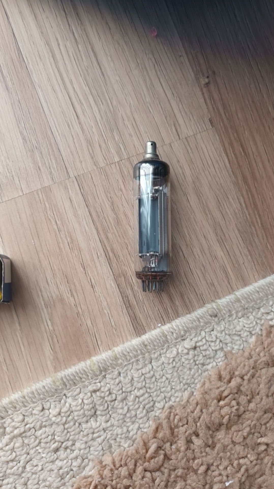 diode, triode, tuburi, lampi incandescente vechi