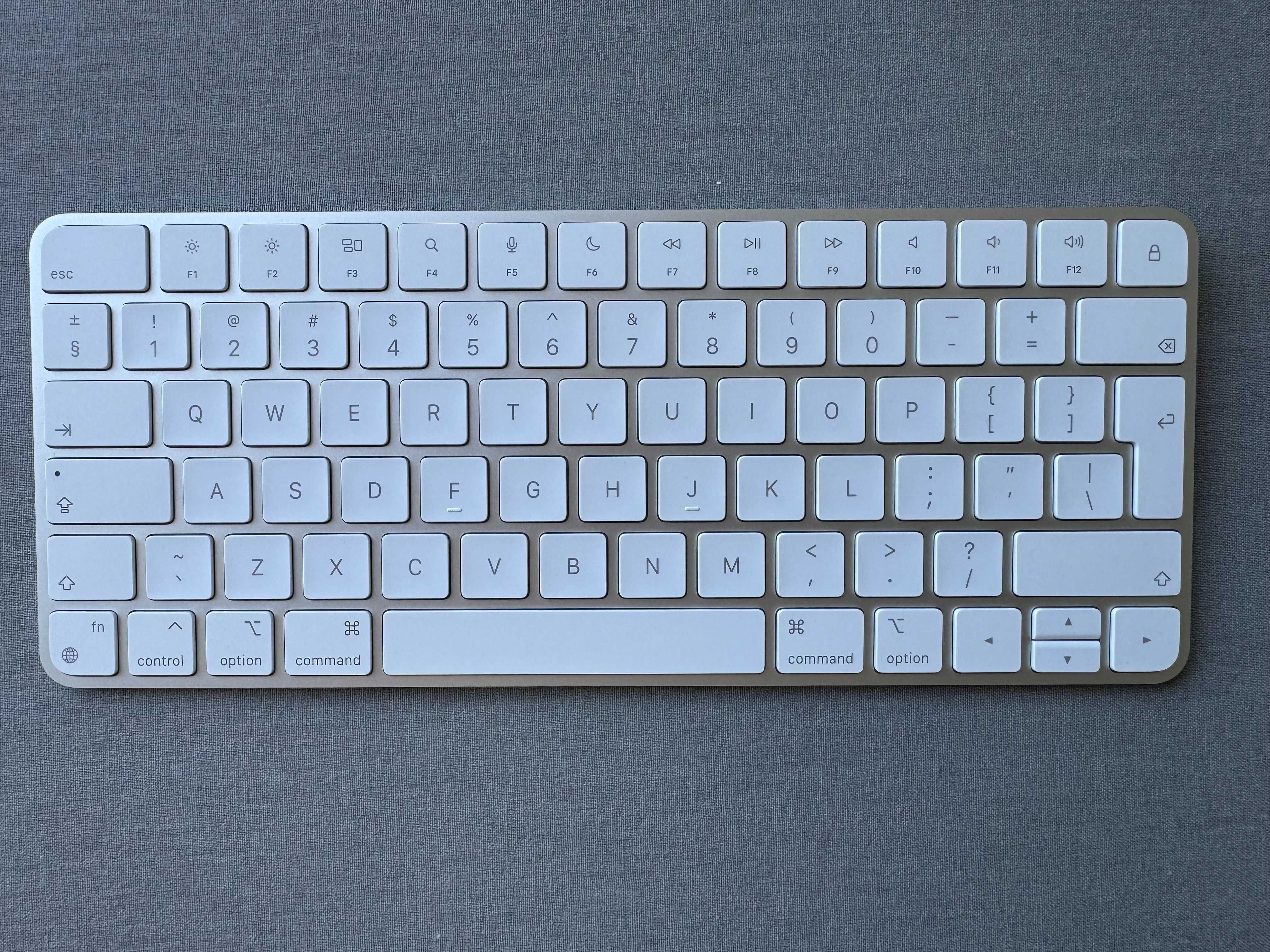APPLE Magic Keyboard  NOUA, Layout INT model A2450 Bon Fiscal ISTYLE