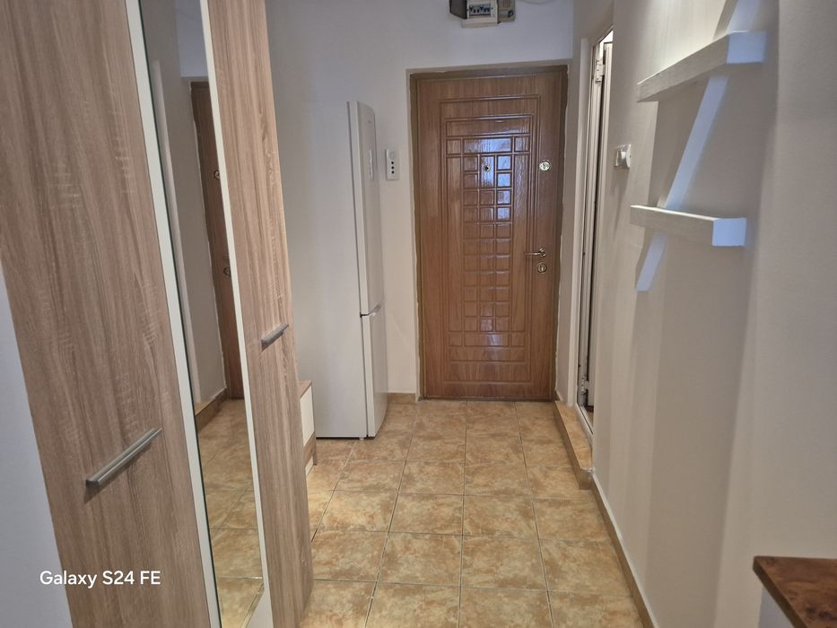 Se închiriază  garsoniera  regim hotelier