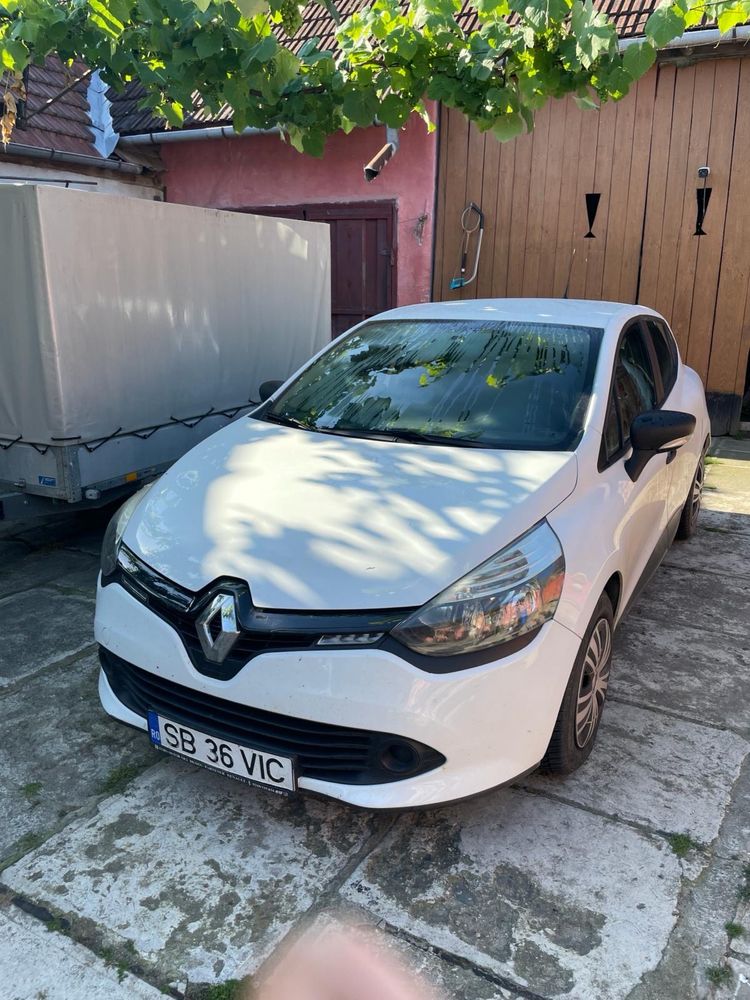 Renault Clio benzina proprietar inmatriculat.