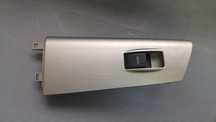 buton geam electric dreapta fata toyota corolla e12 hatchback 2001-2007 84801-02341-b0