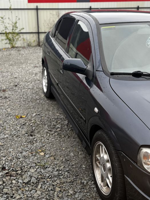 Opel Astra 1.8 16V