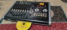 Mixer pasiv TEAC cu cd și HDD