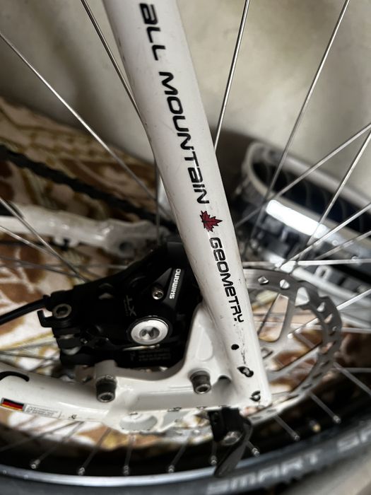 Bicicleta MTB 26 ( rockshox xt aer aluminiu)