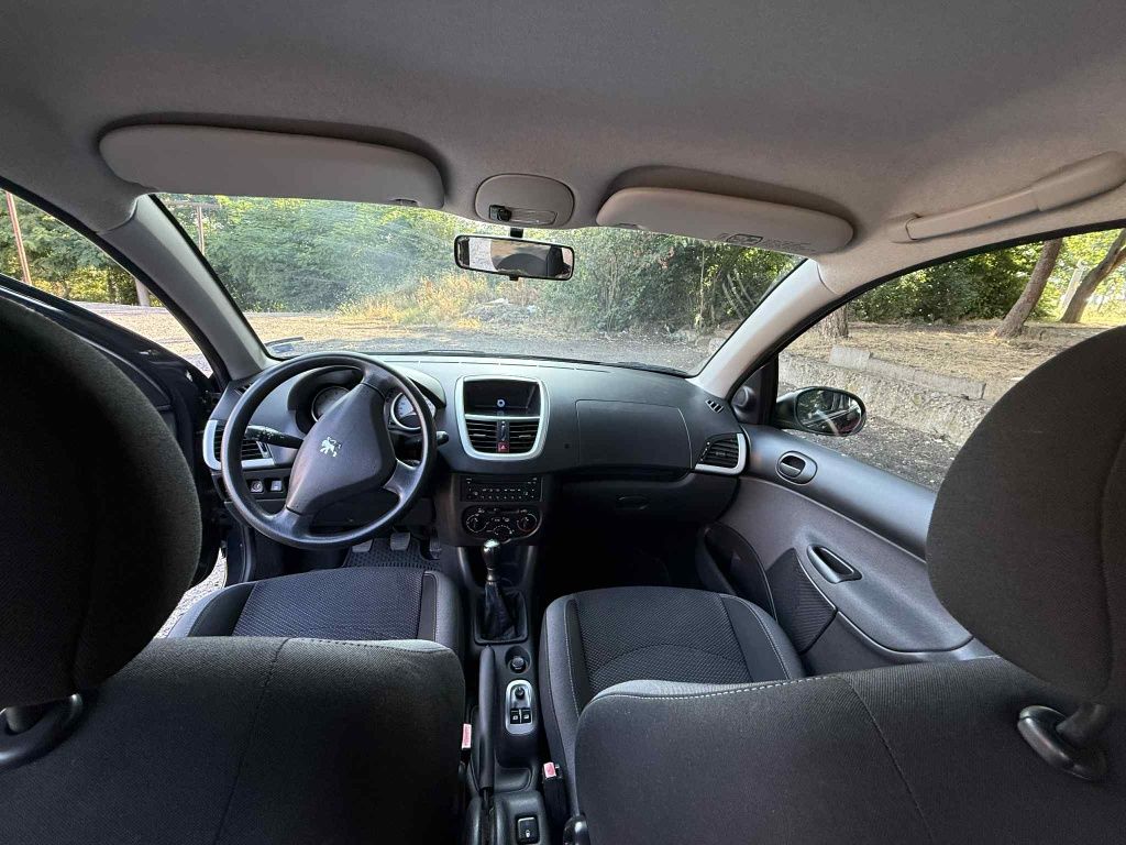 Peugeot 206 Plus
