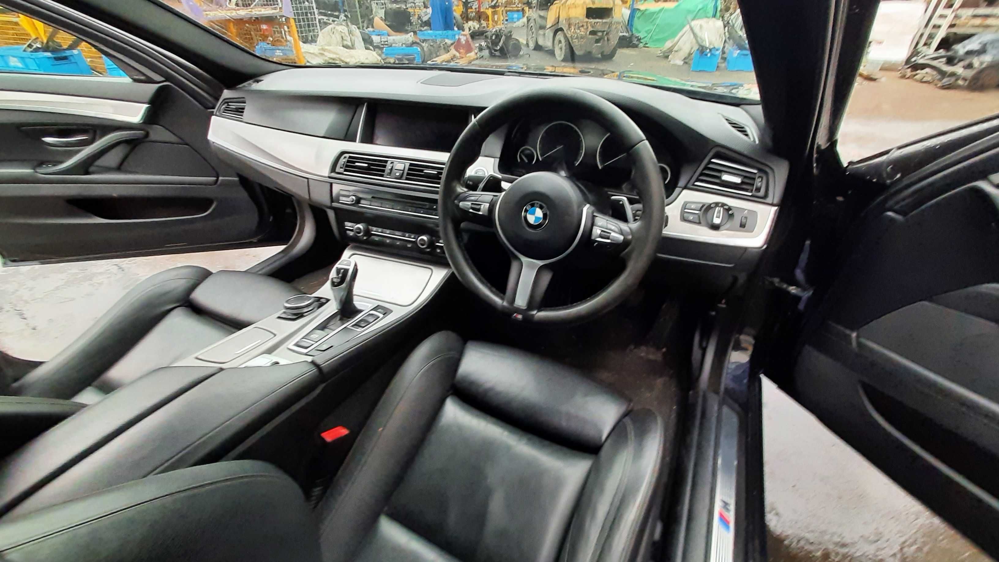 Dezmembrez BMW seria 5 f10 facelift m-pack 530 D n57d30a 258 cp/volan