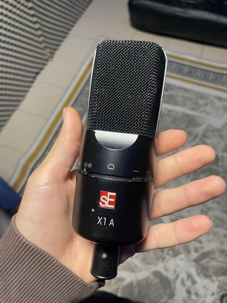 sE Electronics X1A
