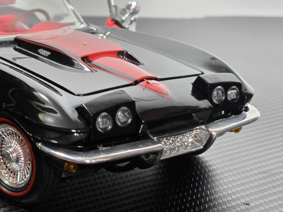 Macheta Auto 1/18 ERTL Chevrolet Corvette 1967