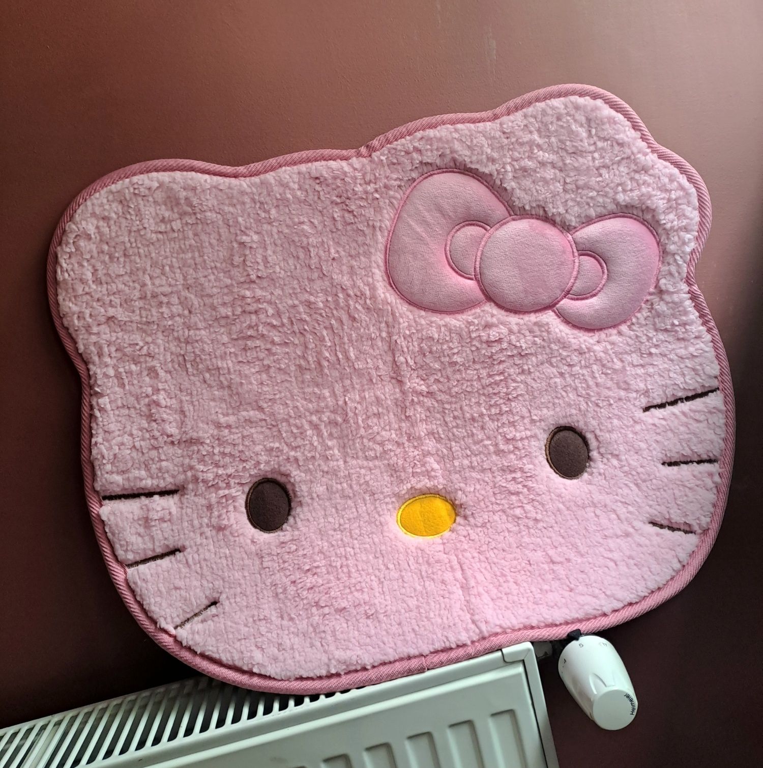 Covoraș de baie roz Hello Kitty flocos absorbant