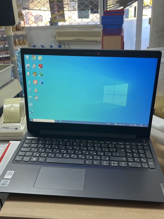 Лаптоп Lenovo V15 G1 IML ( НОВ )