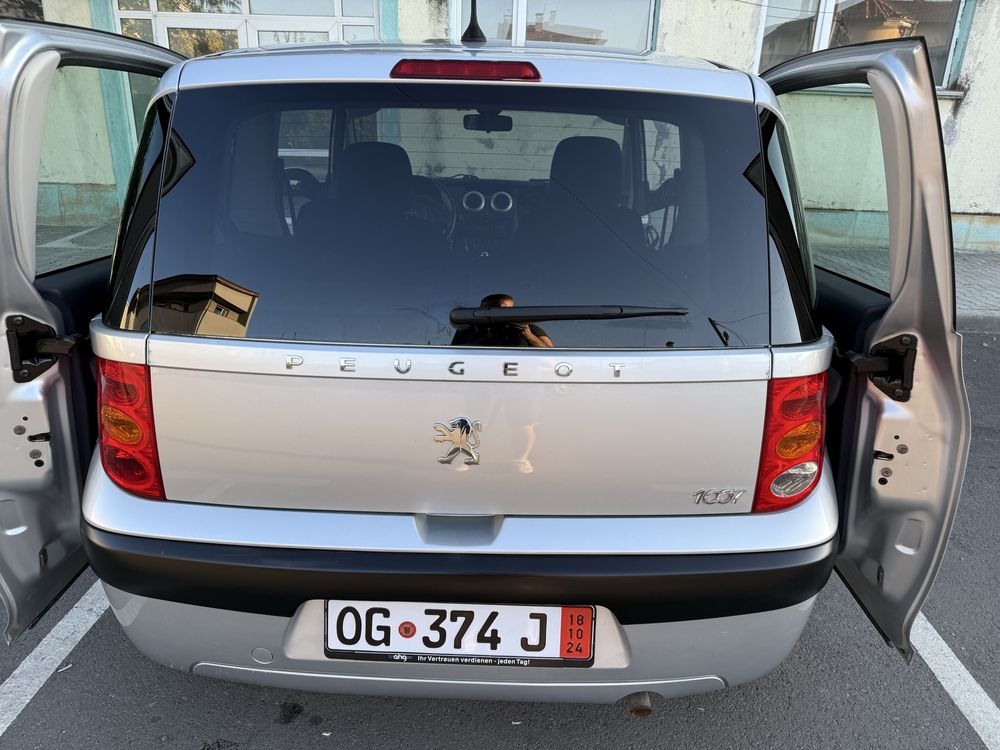 Peugeot 1007 1.4i бензин