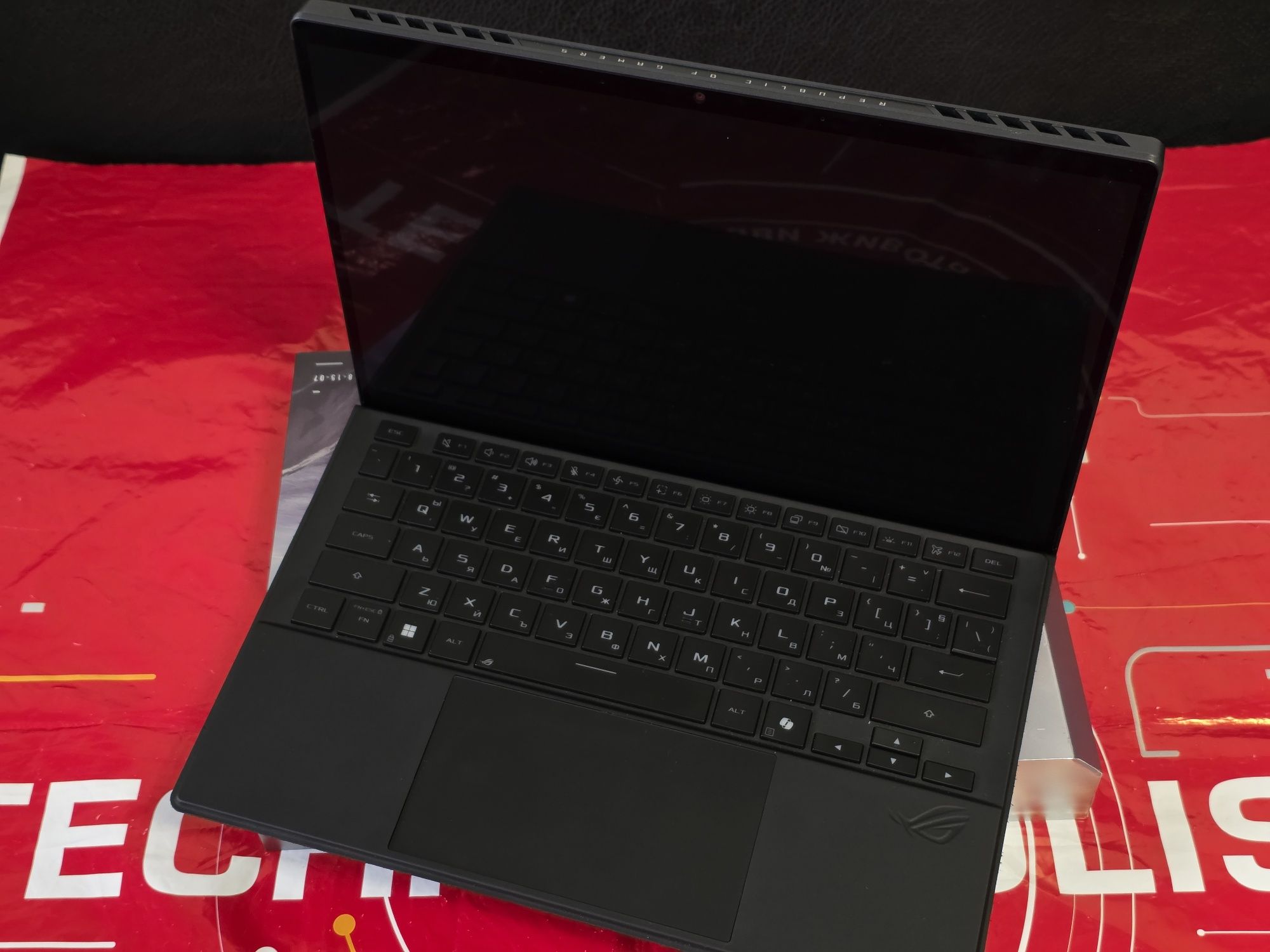 1TB ASUS ROG Flow Z13 13.4" Технополис Гаранция 2027г. Black / Черен