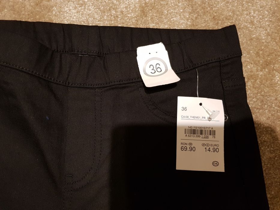 Pantaloni C&A, masura 36, noi