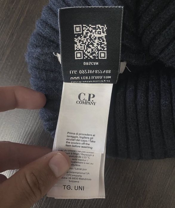 Шапка c.p company новая