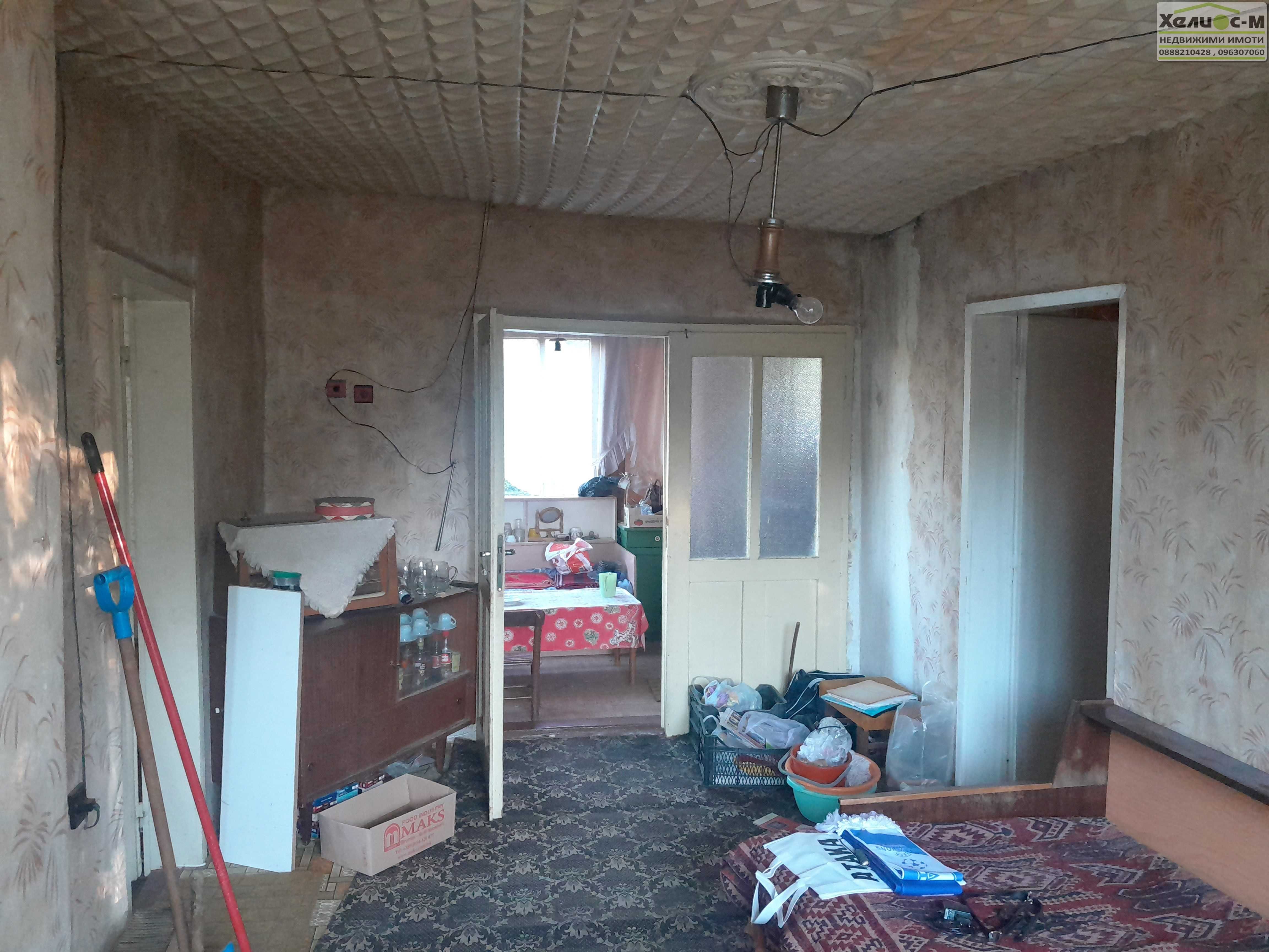 Двуетажна къща в с.Долна Вереница, общ.Монтана