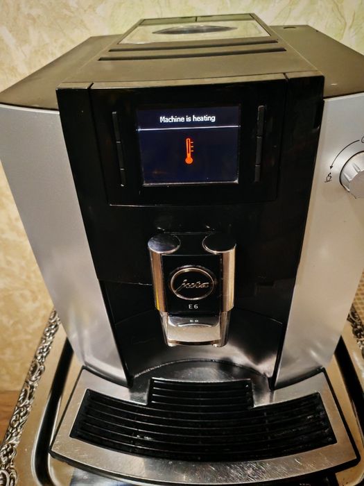 Jura Impressa E6
