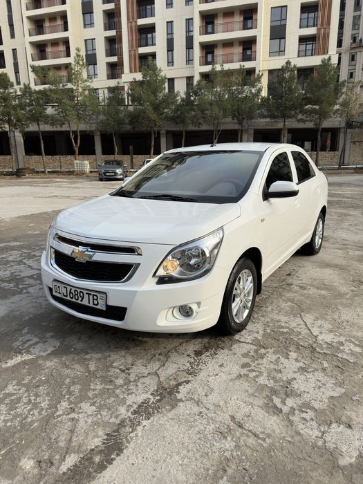 Кобальт 2022-год 4-позиция Автомат