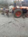 Vând tractor venieri an stare buna