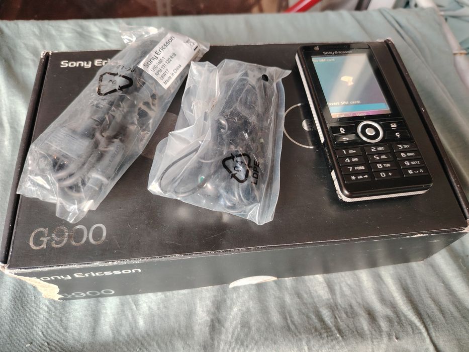 Sony Ericsson g900