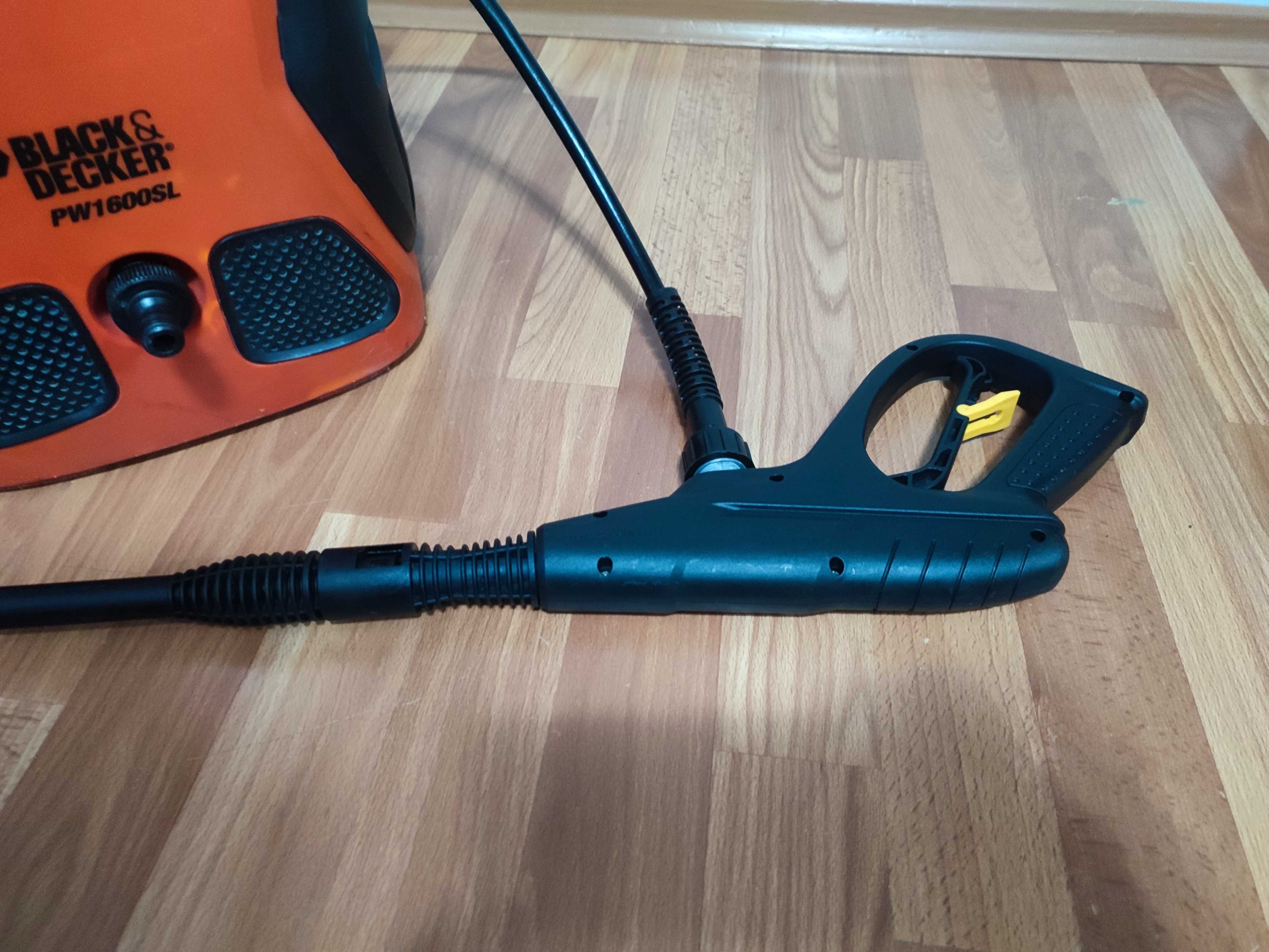 Водоструйка  Black & Decker/Блек  Декер