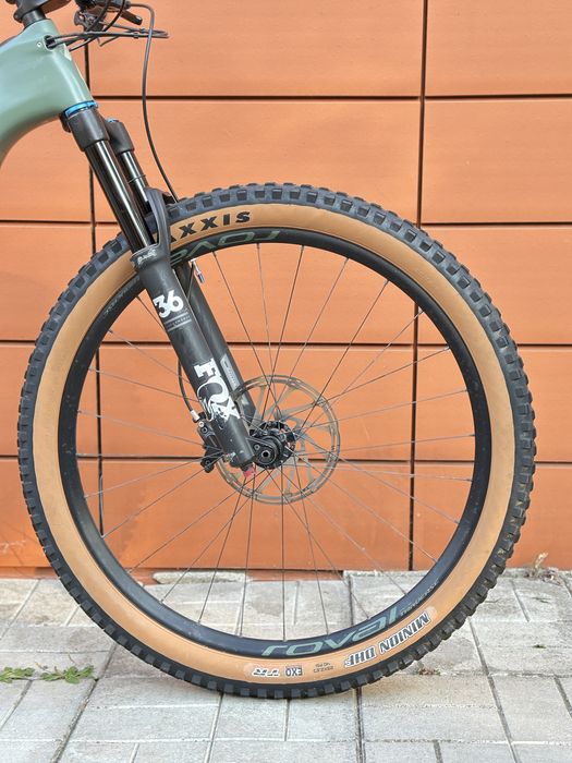 Електрически велосипед Specialized Turbo Levo Expert Carbon L 700Wh